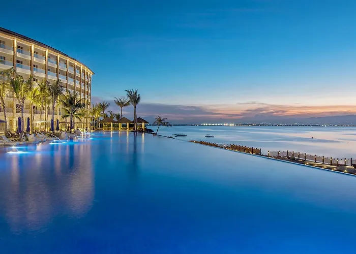 Dusit Thani Mactan Cebu Resort 5*