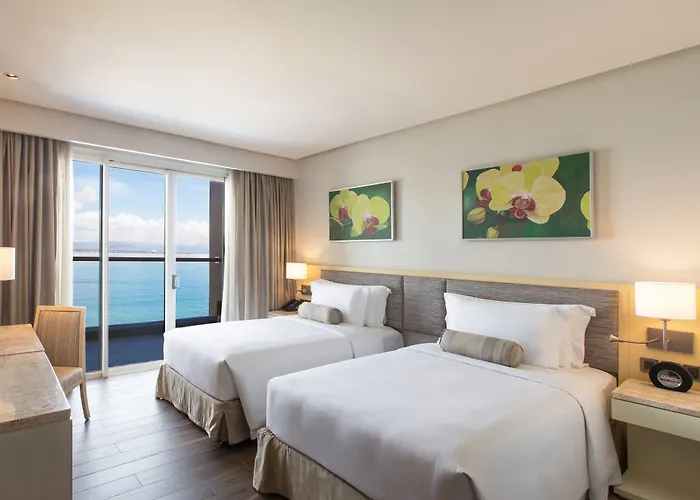 Dusit Thani Mactan Cebu Resort 5*